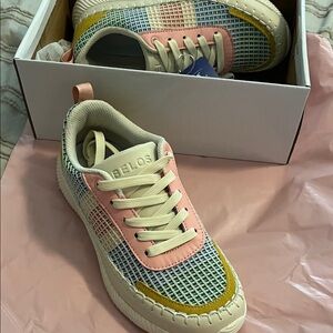 Women's Multicolor Sneakers